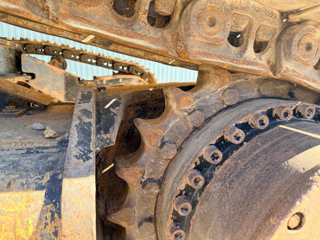 CAT 352F