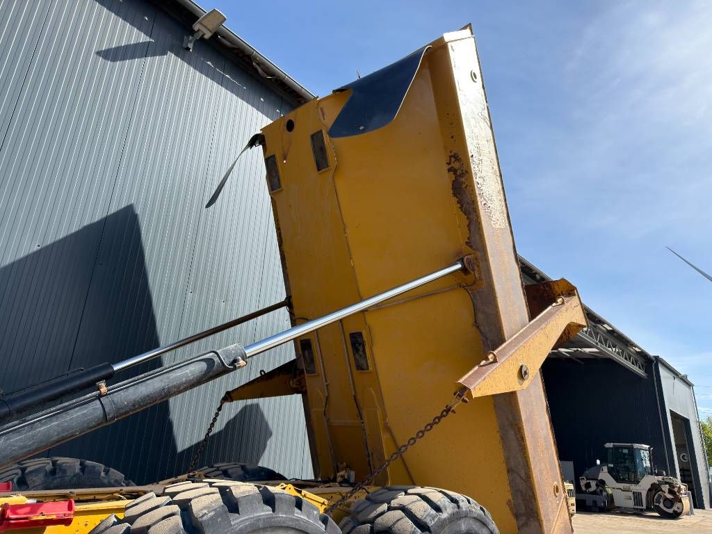 CAT 730C2
