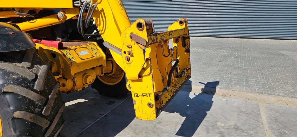 JCB 526 S