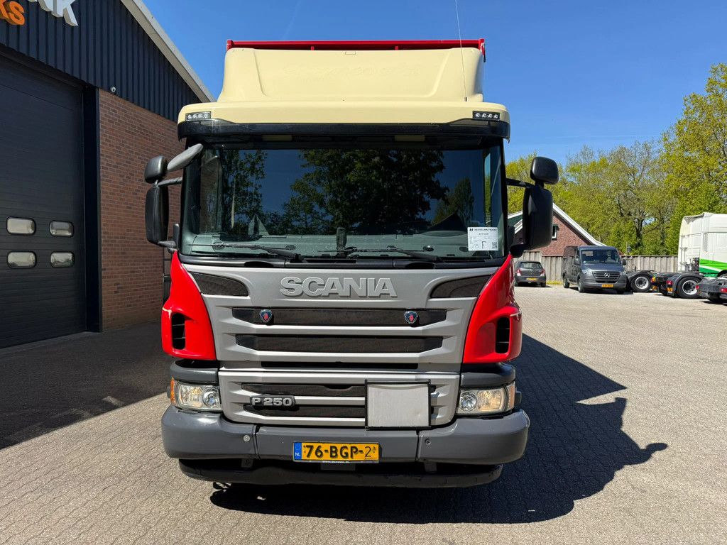 Scania P250 Schuifzeilen 2000KG LBW APK/TUV 11-2026 NL Truck