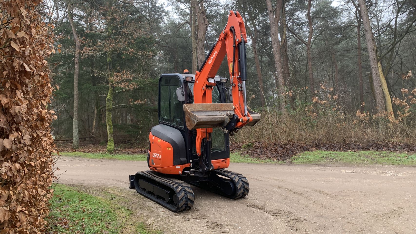 Kubota U27-4 Bj2019 3-Bakken Nieuw rijwerk