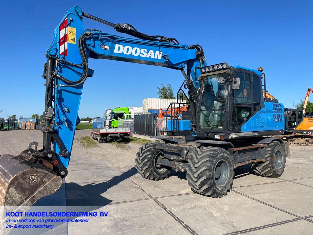 Doosan DX 140W DX 140w-5 (Very Good)