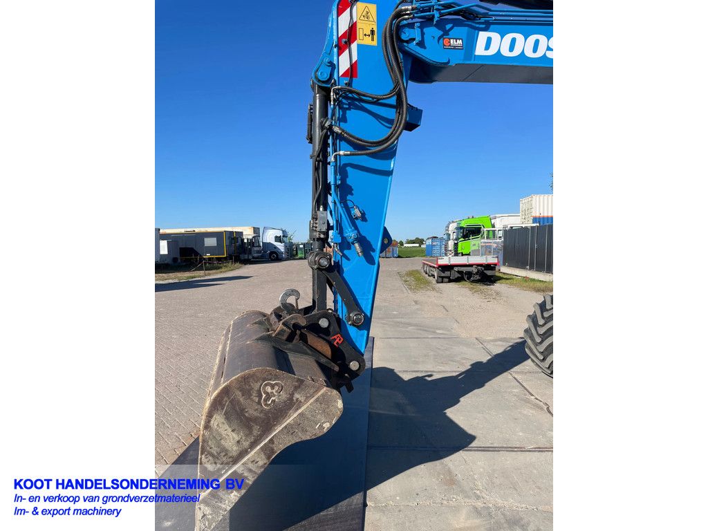 Doosan DX 140W DX 140w-5 (Very Good)