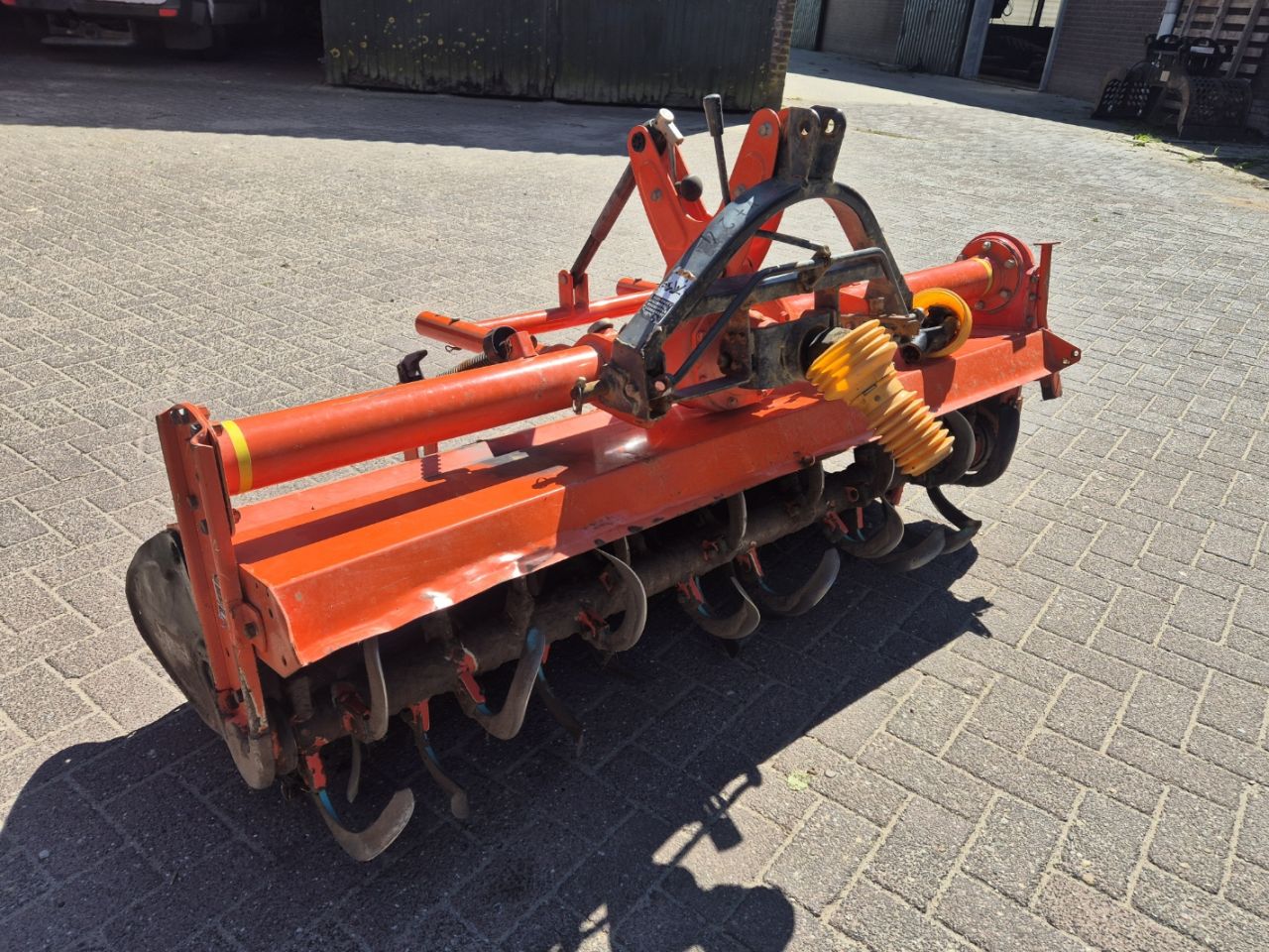 Kubota BT7 grondfrees tuinfrees