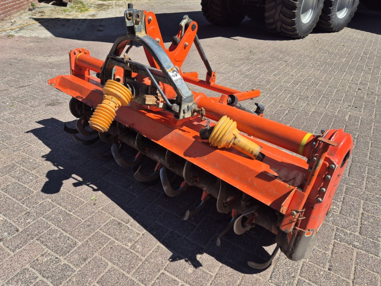 Kubota BT7 grondfrees tuinfrees