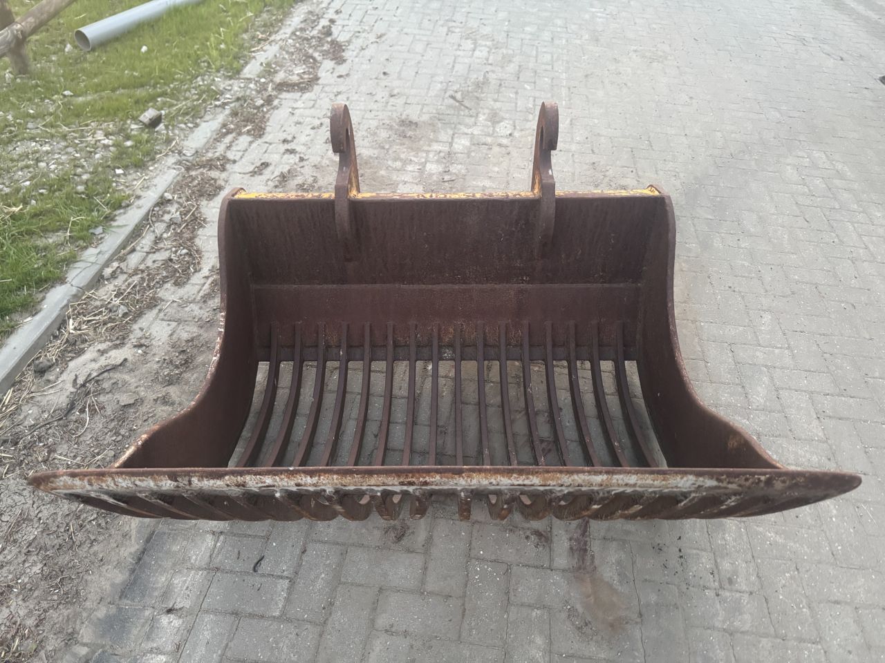 Cw 30 bakken diverse Brede bak slootbak riekbak puinriek