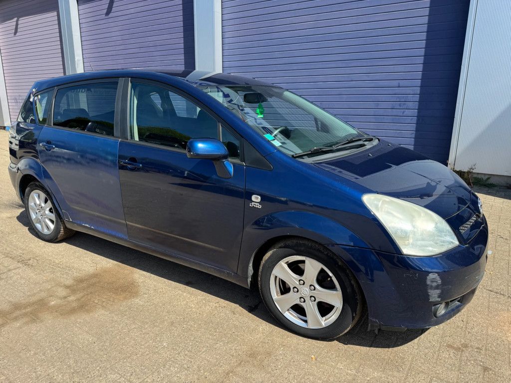 Toyota Corolla Verso **D4D-AIRCO-FRENCH CAR**