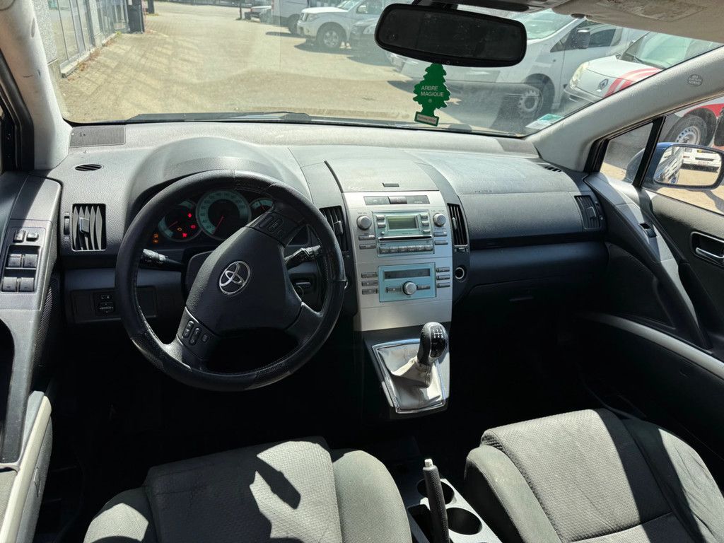 Toyota Corolla Verso **D4D-AIRCO-FRENCH CAR**