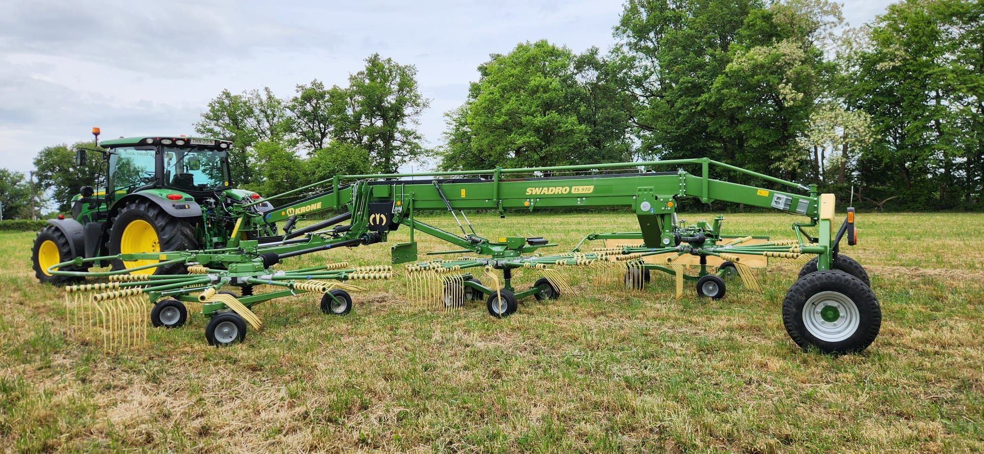Krone Swadro TS 970 zij afleg hark
