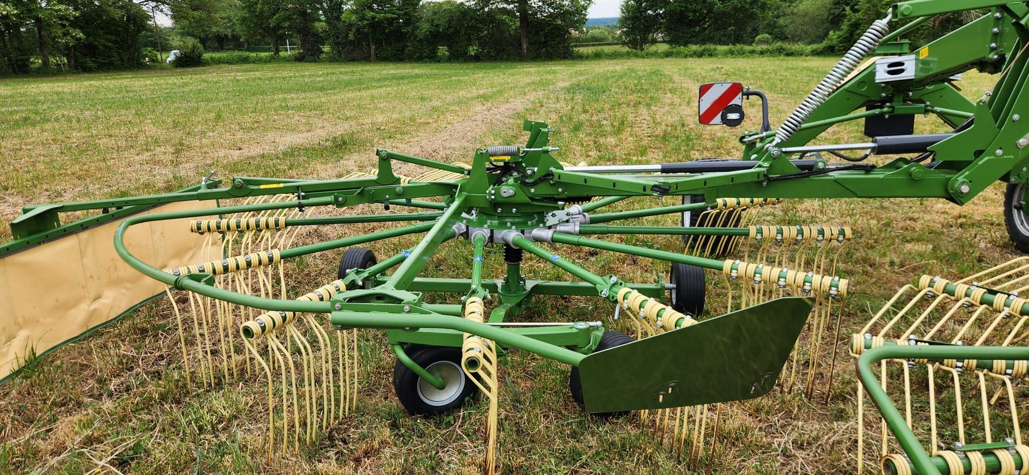 Krone Swadro TS 970 zij afleg hark