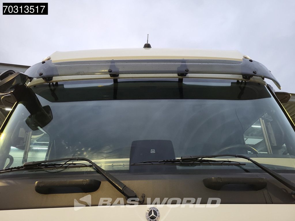 Mercedes Actros 1845 4X2 Bigspace Lowdeck Mirrorcam 2x Tank