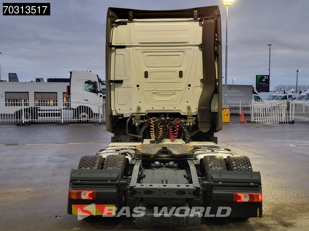 Mercedes Actros 1845 4X2 Bigspace Lowdeck Mirrorcam 2x Tank