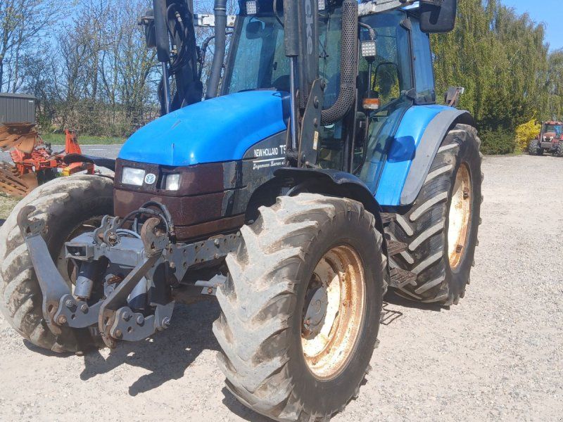 New Holland TS 115 Turbo med ÅLØ Frontlæsser og Zudberg front TS 115 TURBO
