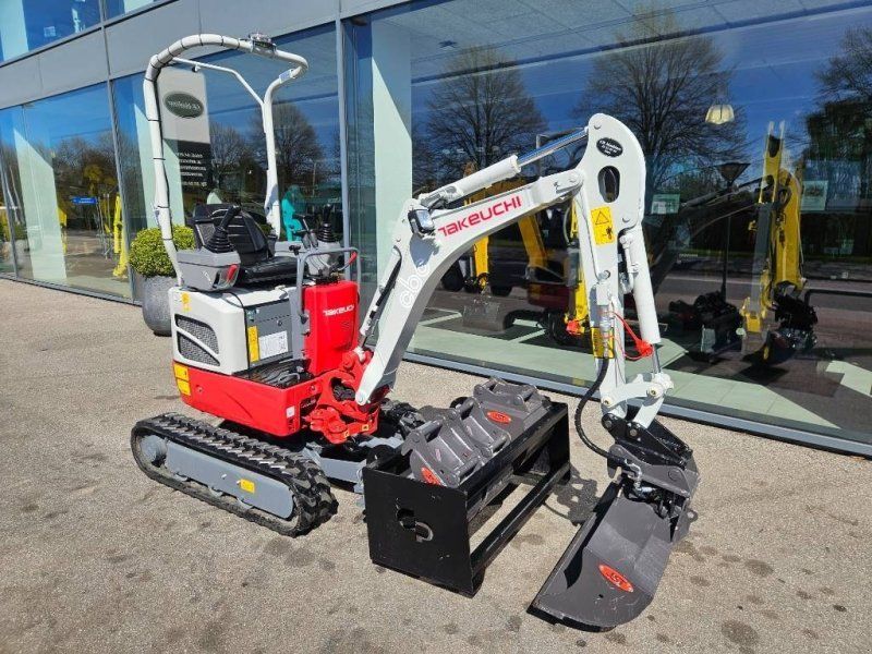 Takeuchi TB 210 R