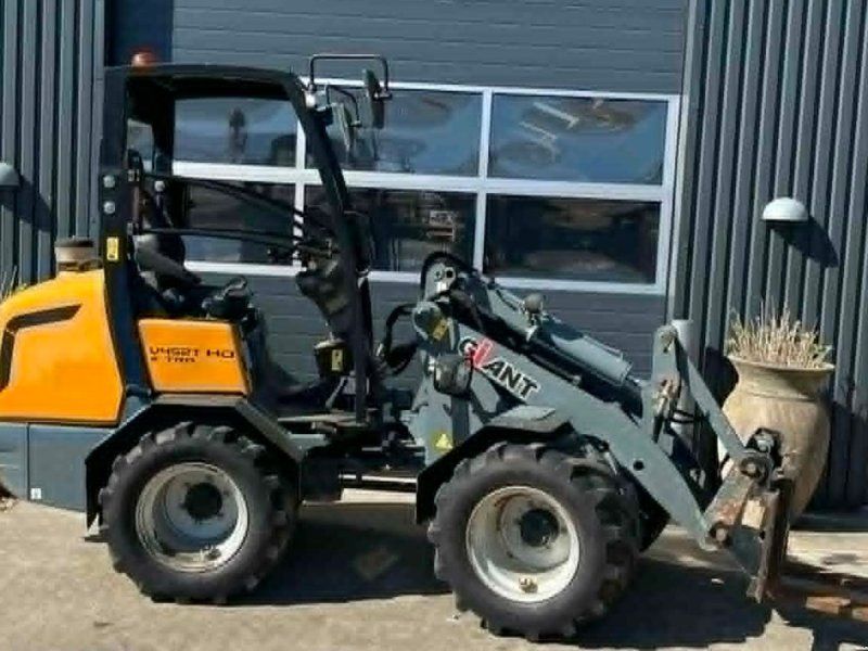 Giant V452T HD X-tra