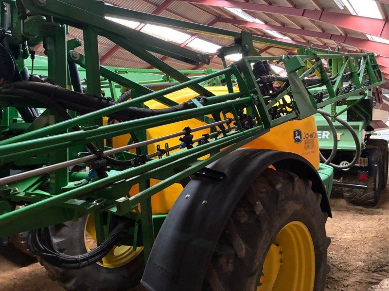 John Deere M740 TRAILERSPRØJTE