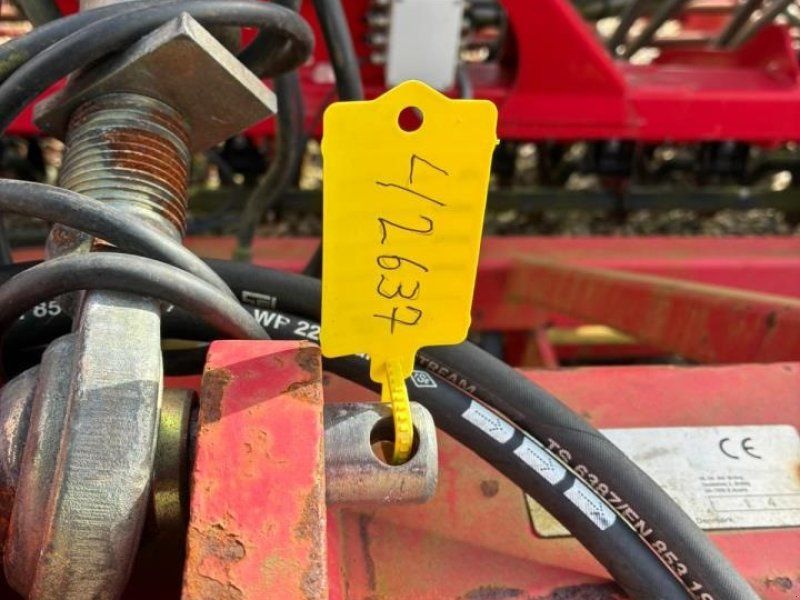 HE-VA COMBI-SEEDER VB 4M