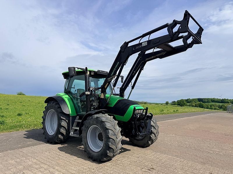 Deutz-Fahr Agrotron K 100 mit Frontlader