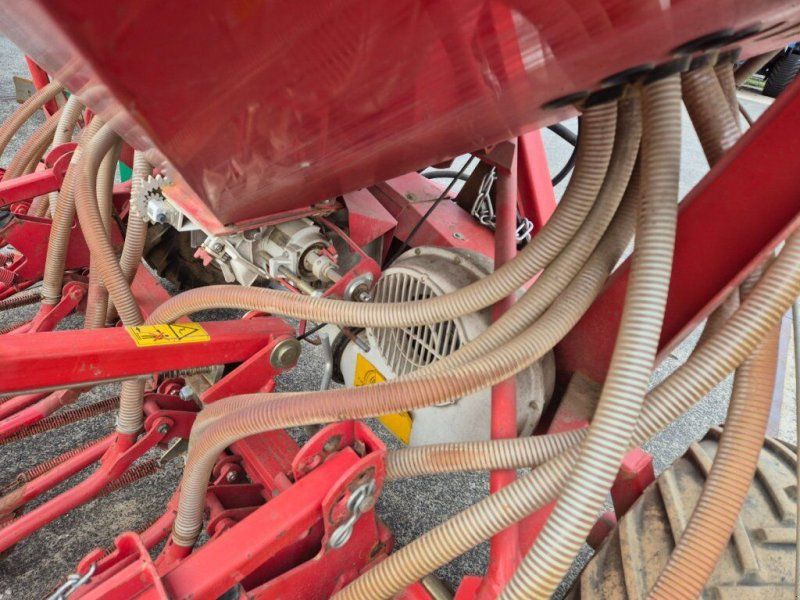 Kverneland Accord Pneumatic DL