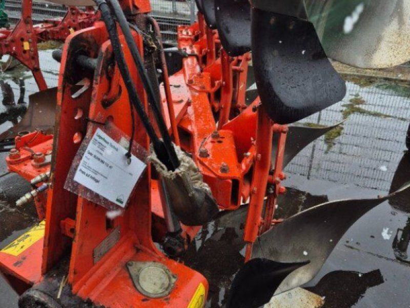 Kuhn MM 1124T