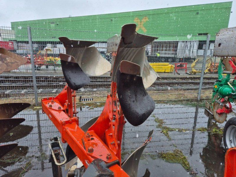 Kuhn MM 1124T