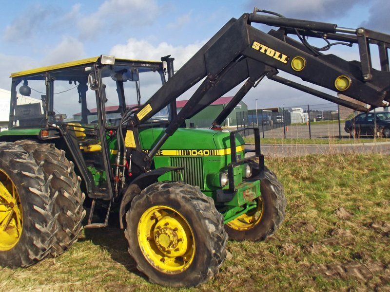 John Deere 1040 Frontlader+Niedrikabine