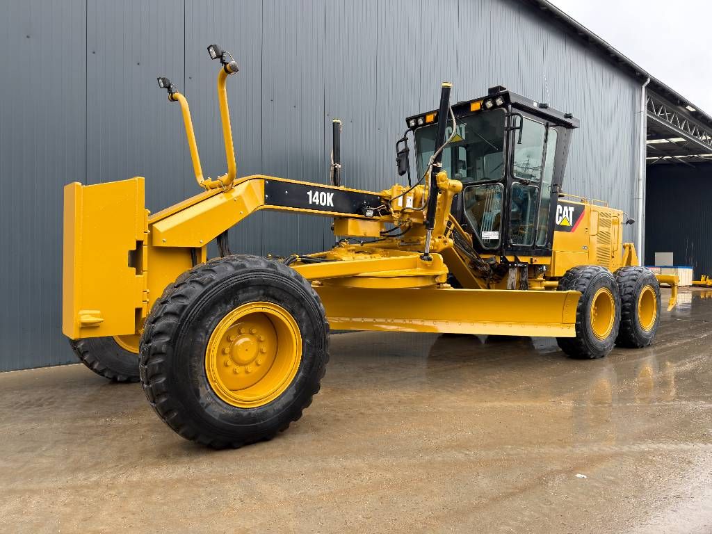 CAT 140K