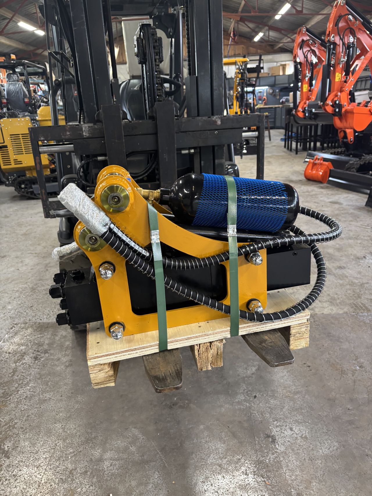 Hakhamer hydrolisch grondboor 20 cm
