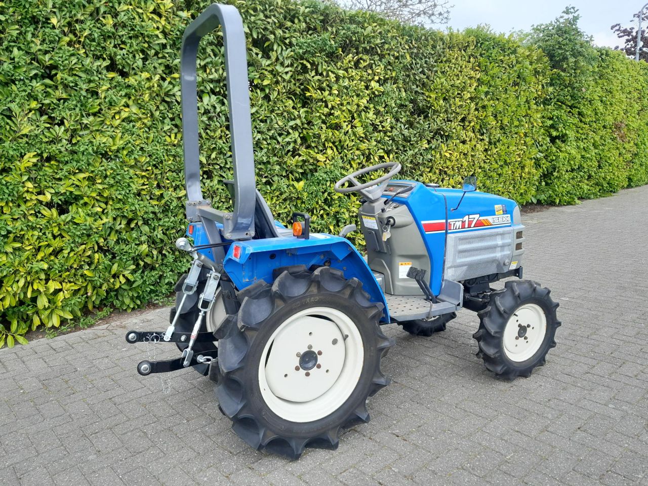 Iseki TM 17