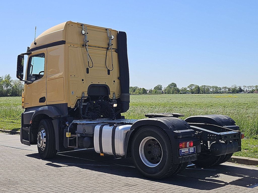 MERCEDES-BENZ ACTROS 1843