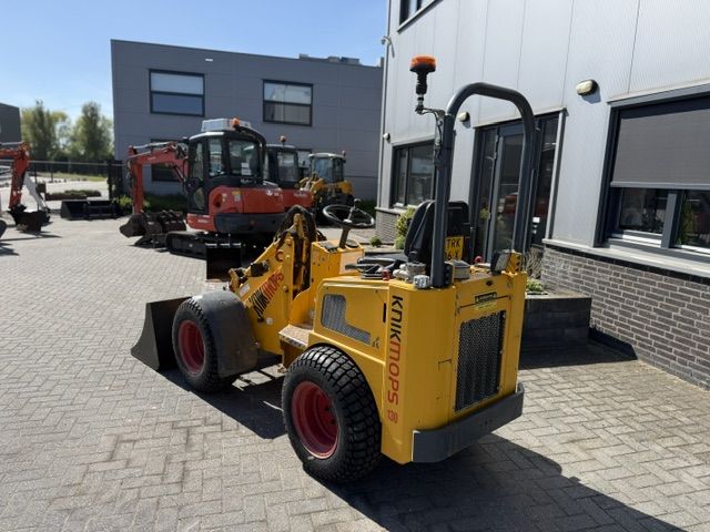 Knikmops 130 bj2020 4cil 3&4 functie Minishovel Kniklader NWST