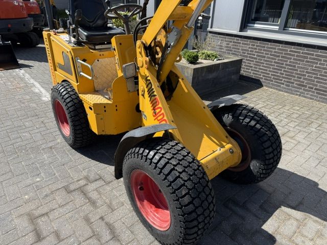 Knikmops 130 bj2020 4cil 3&4 functie Minishovel Kniklader NWST