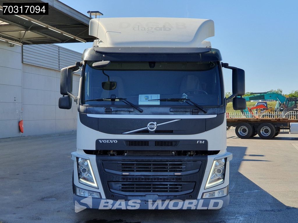 Volvo FM FM 410 6X2 Machine transporter Winch Lift+Steering Axle VEB ACC Euro 6
