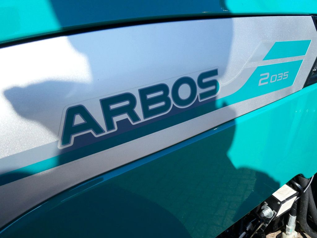 Arbos 2035 4wd / 00235 Draaiuren / Margetrekker
