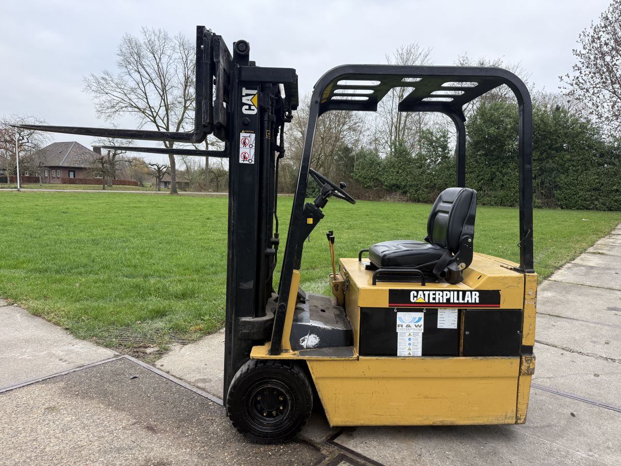 Caterpillar 1500KG elektrisch 198 cm 3-delig freelift Sideshift