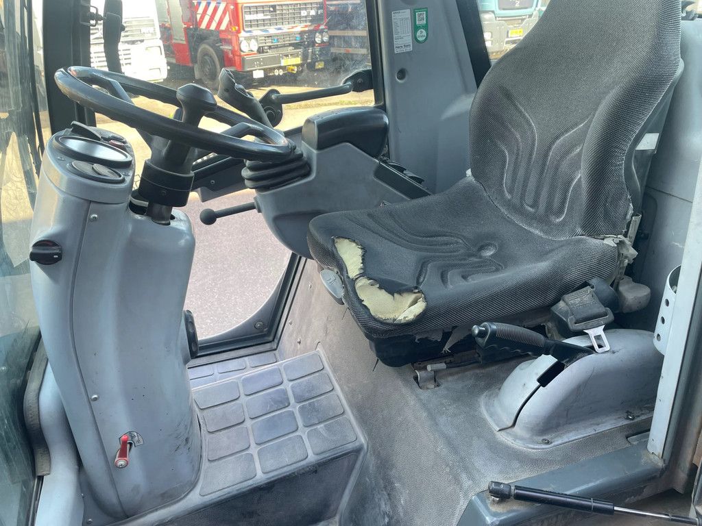 Kramer 280 ALLRAD Snelwissel 1900 uhr !!