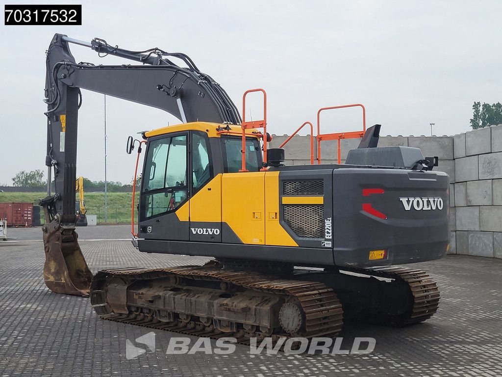 Volvo EC220 E L