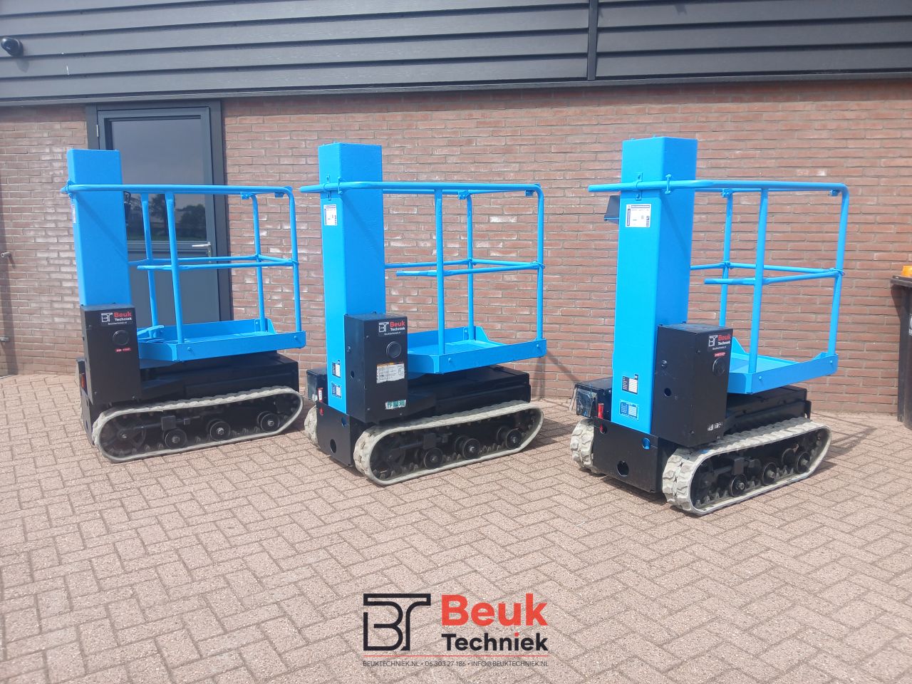 Rups hoogwerker aichi rm04b