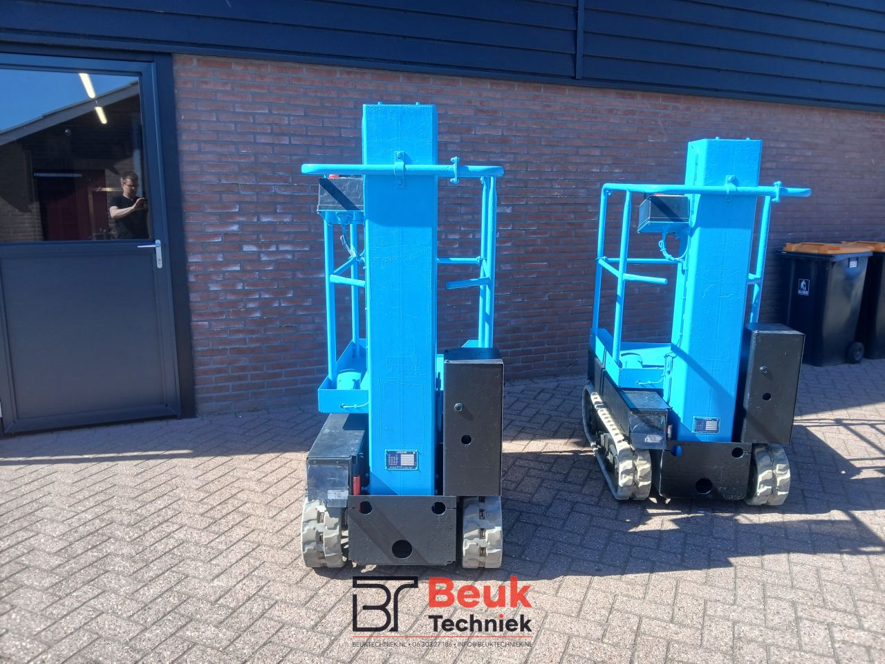 Rups hoogwerker aichi rm04b