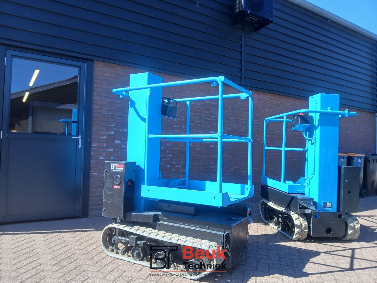 Rups hoogwerker aichi rm04b