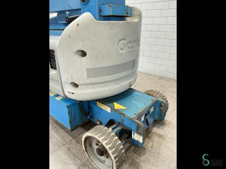Gelenkteleskopbühne Genie Z-40/23N 2008