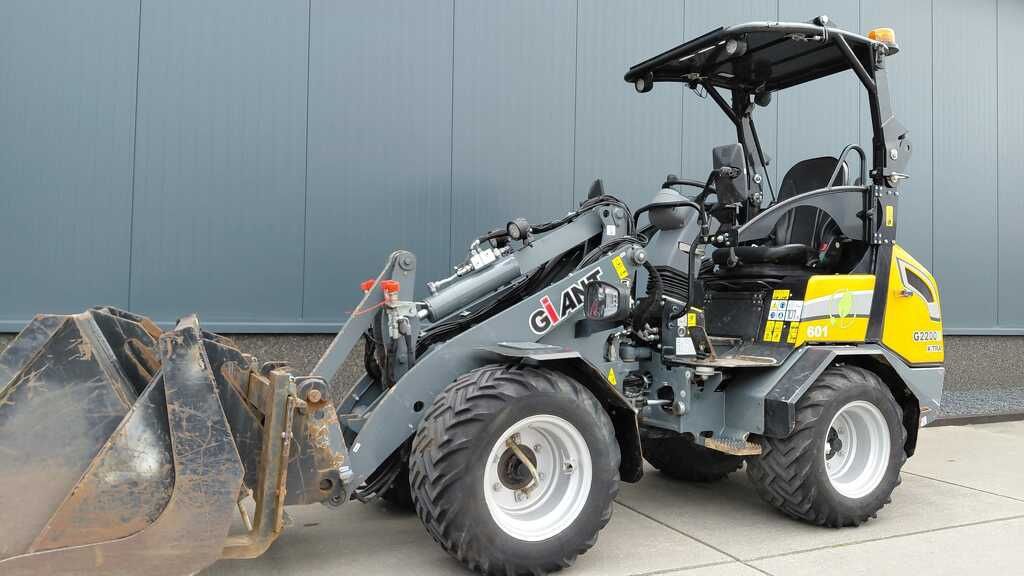 Giant G2200E X-Tra occasion