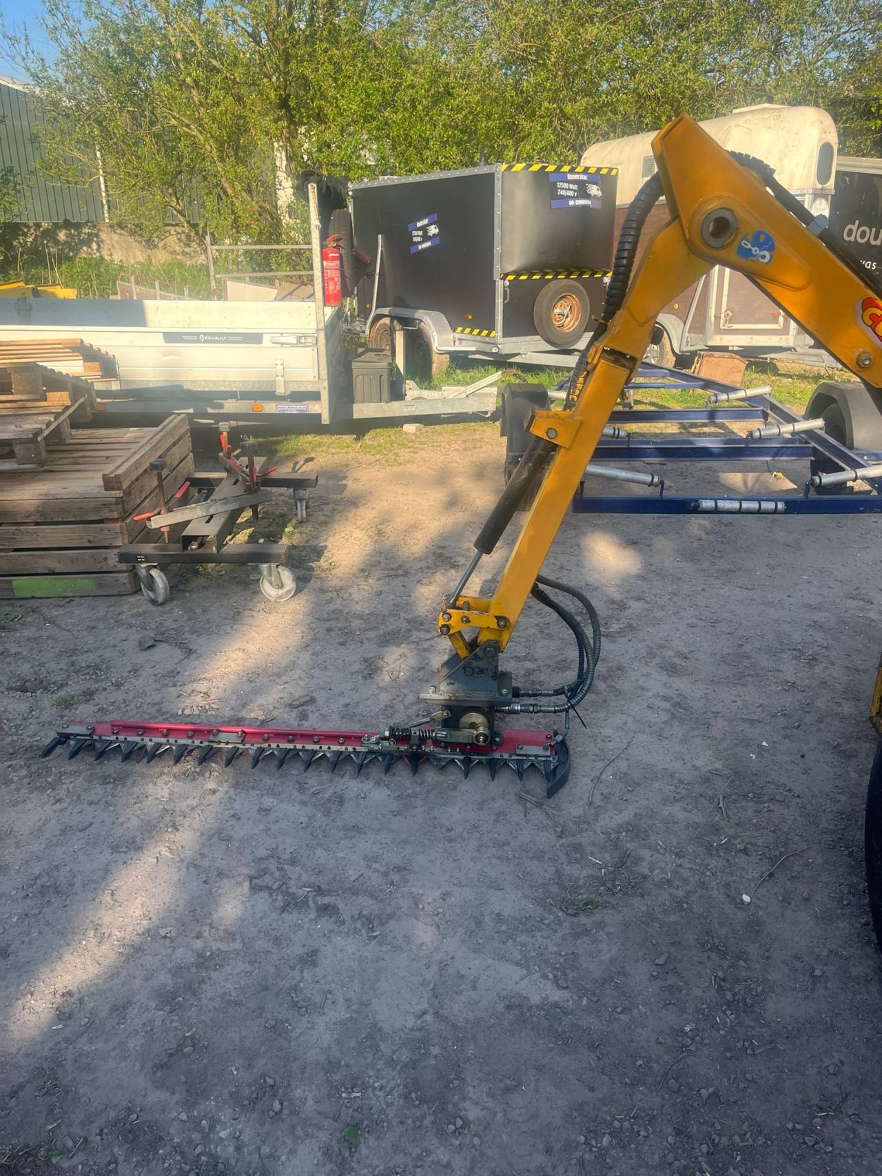 Heggeschaar,Walkantmaaier en Klepelmaaier
