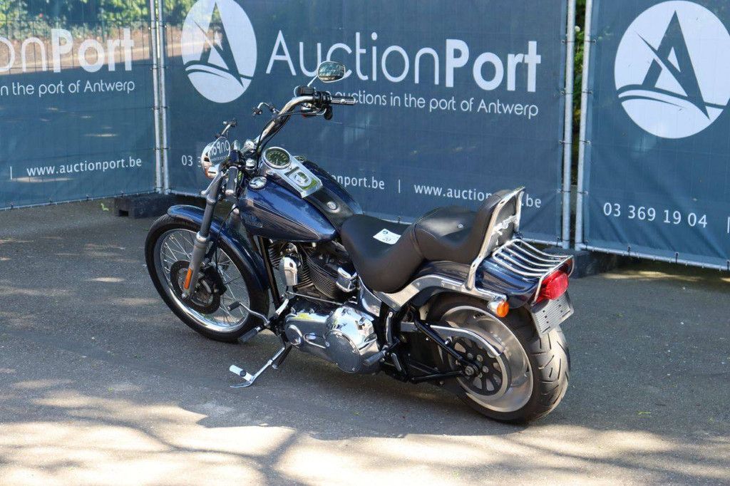 Motorcycle Harley-Davidson Softail Custom Gasoline 2008