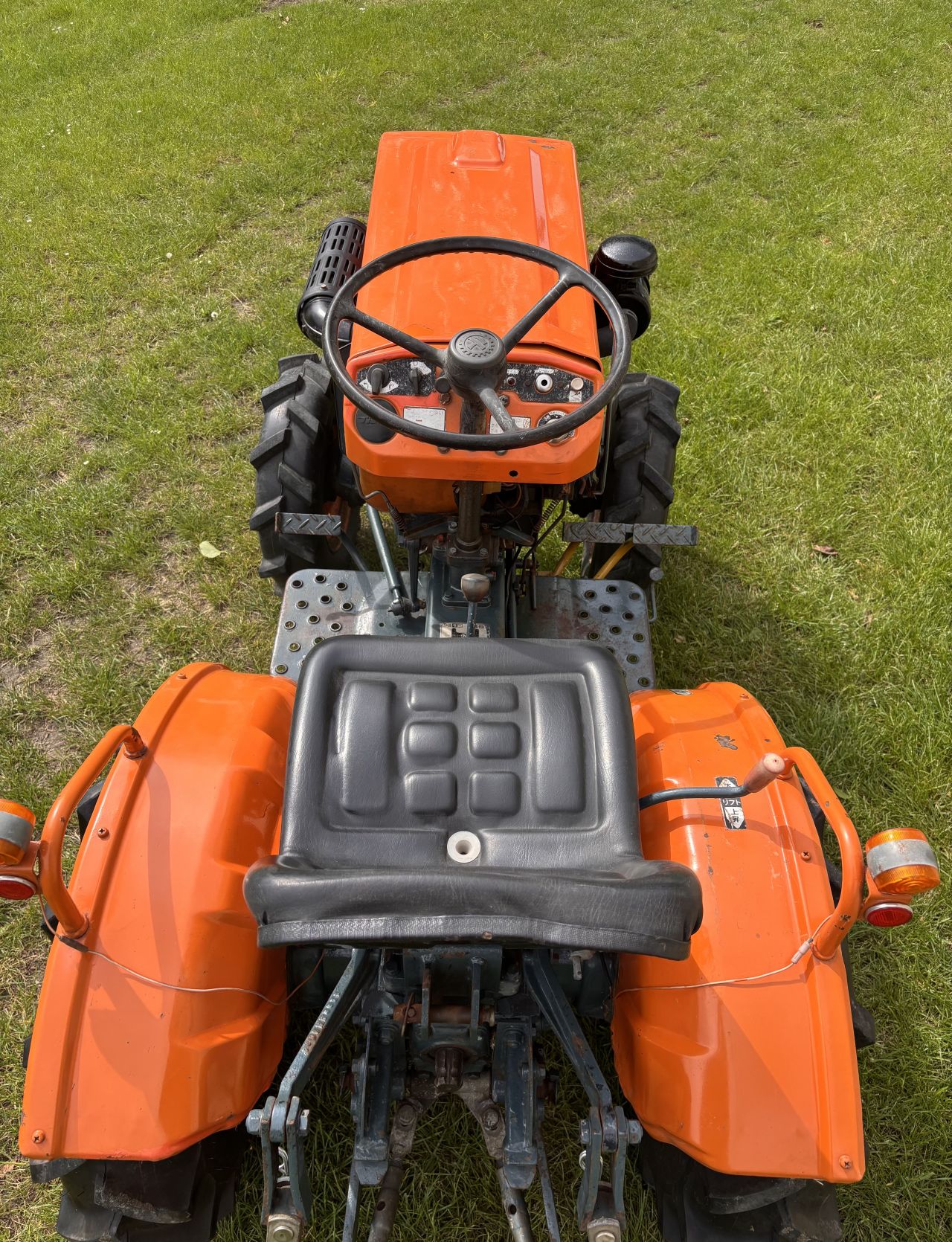 Kubota B6001 4WD met NL kenteken - incl onderhoudsbeurt