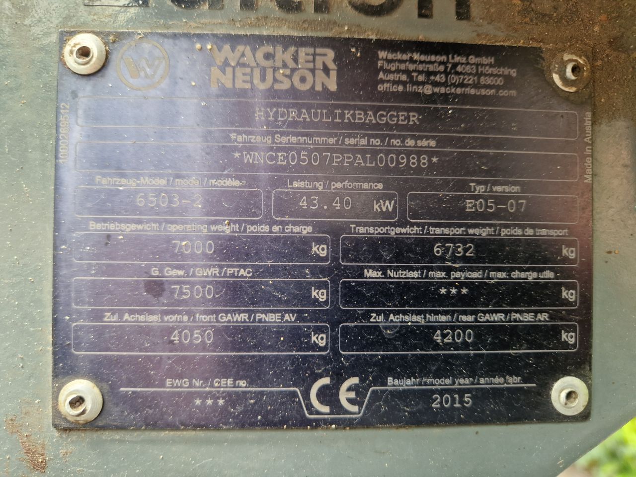 Minigraver wacker neuson 6503 banden kraan