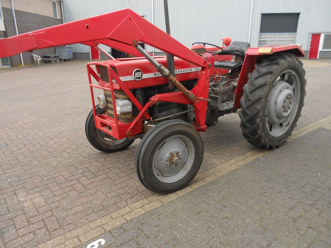 Massey ferguson 155