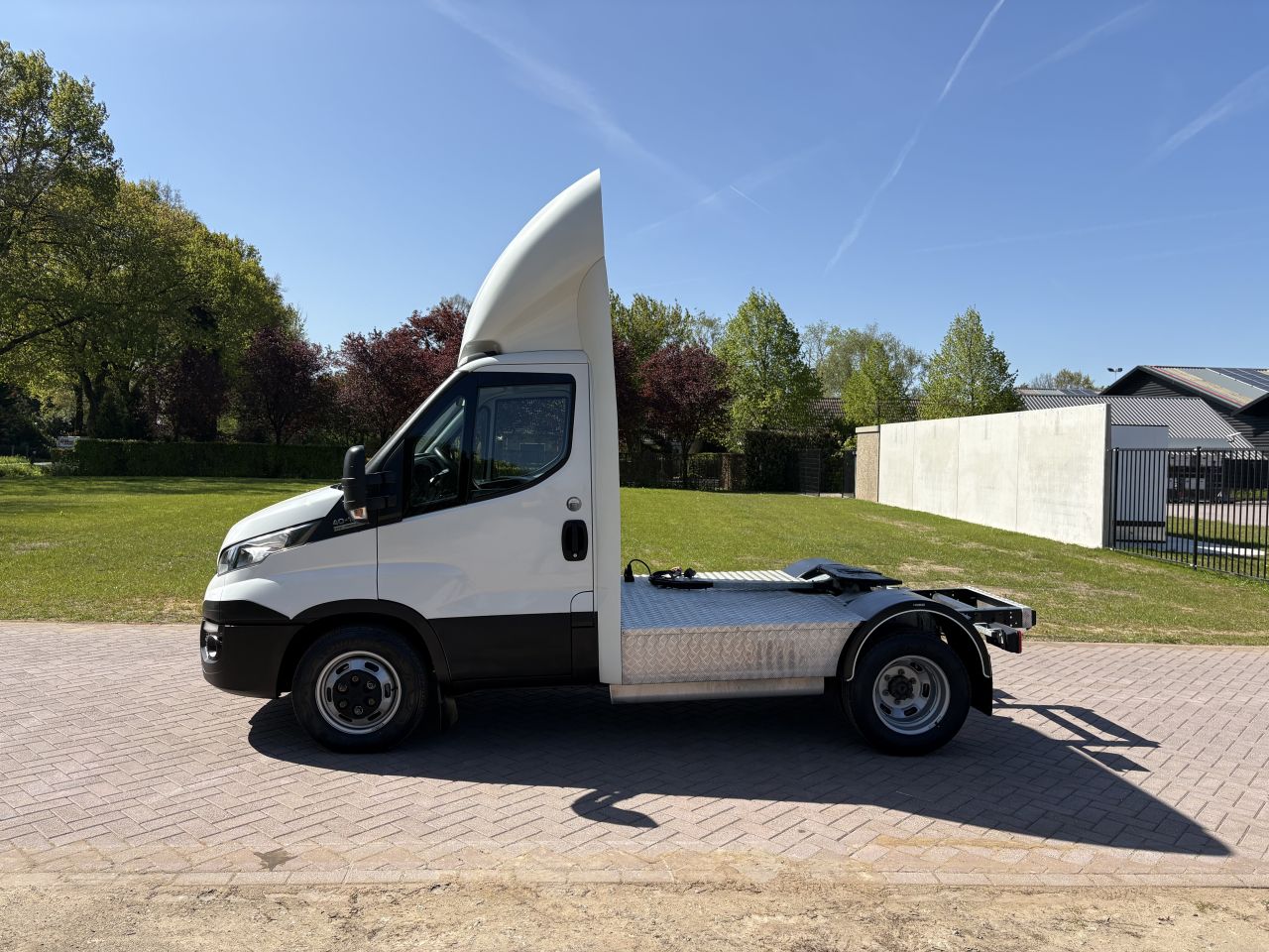 Be trekker 9.4 TON Iveco Daily 40C18 Hi Matic euro 6