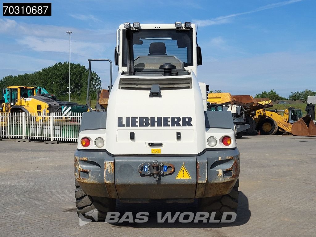 Liebherr L538