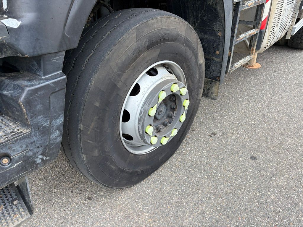 Iveco TRAKKER AD260T360 6x4